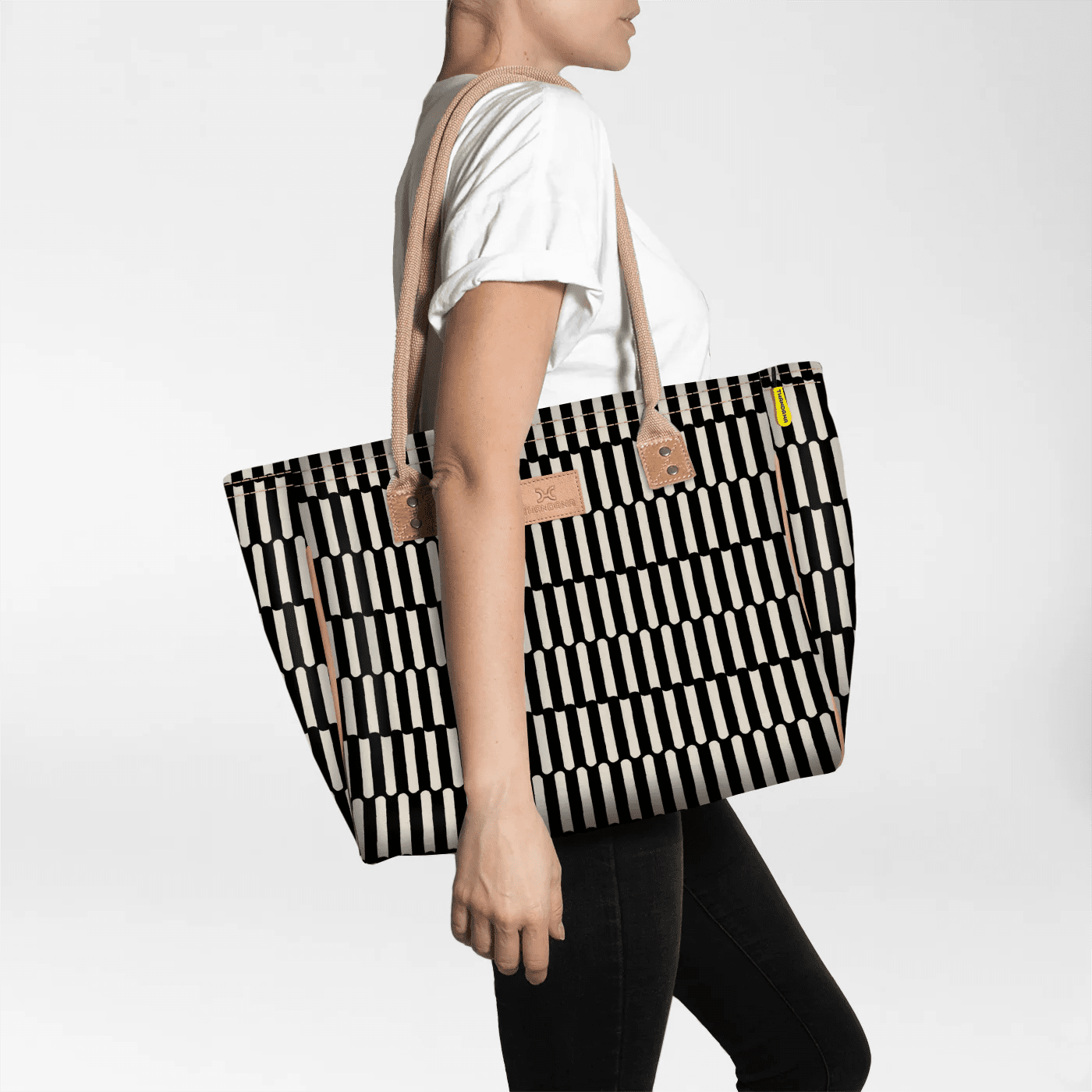 Thandana Laminated Fabric Medium Beach Bag - KaryKase