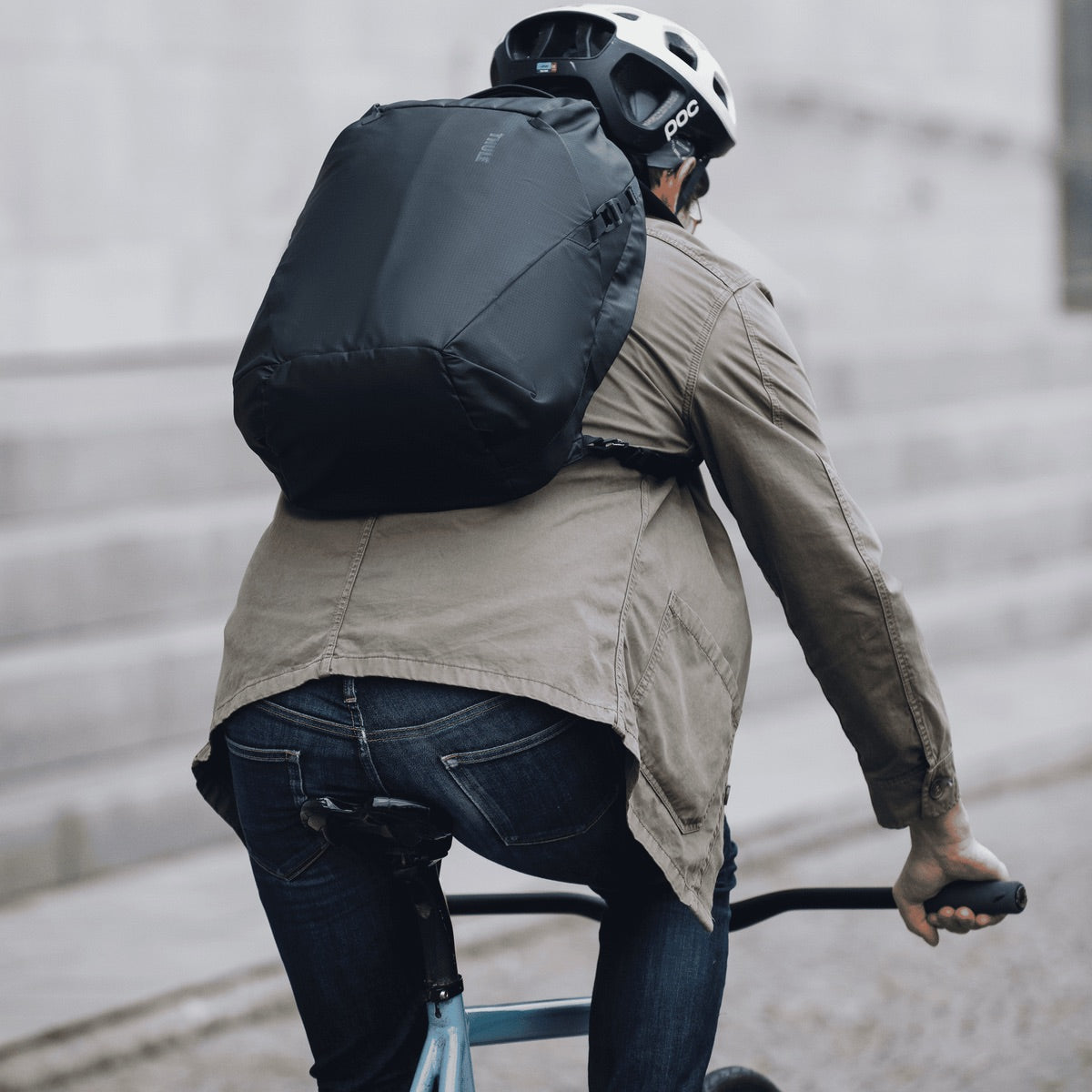 Thule Tact Backpack 21L Black - KaryKase