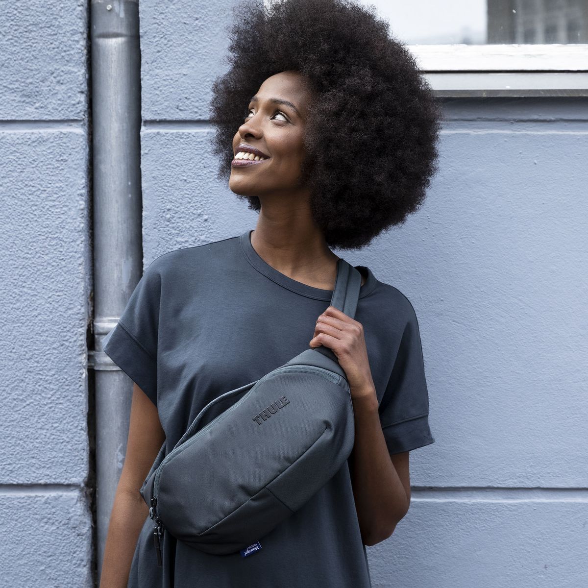 Thule Subterra 2 Sling Bag 3L Dark Slate - KaryKase