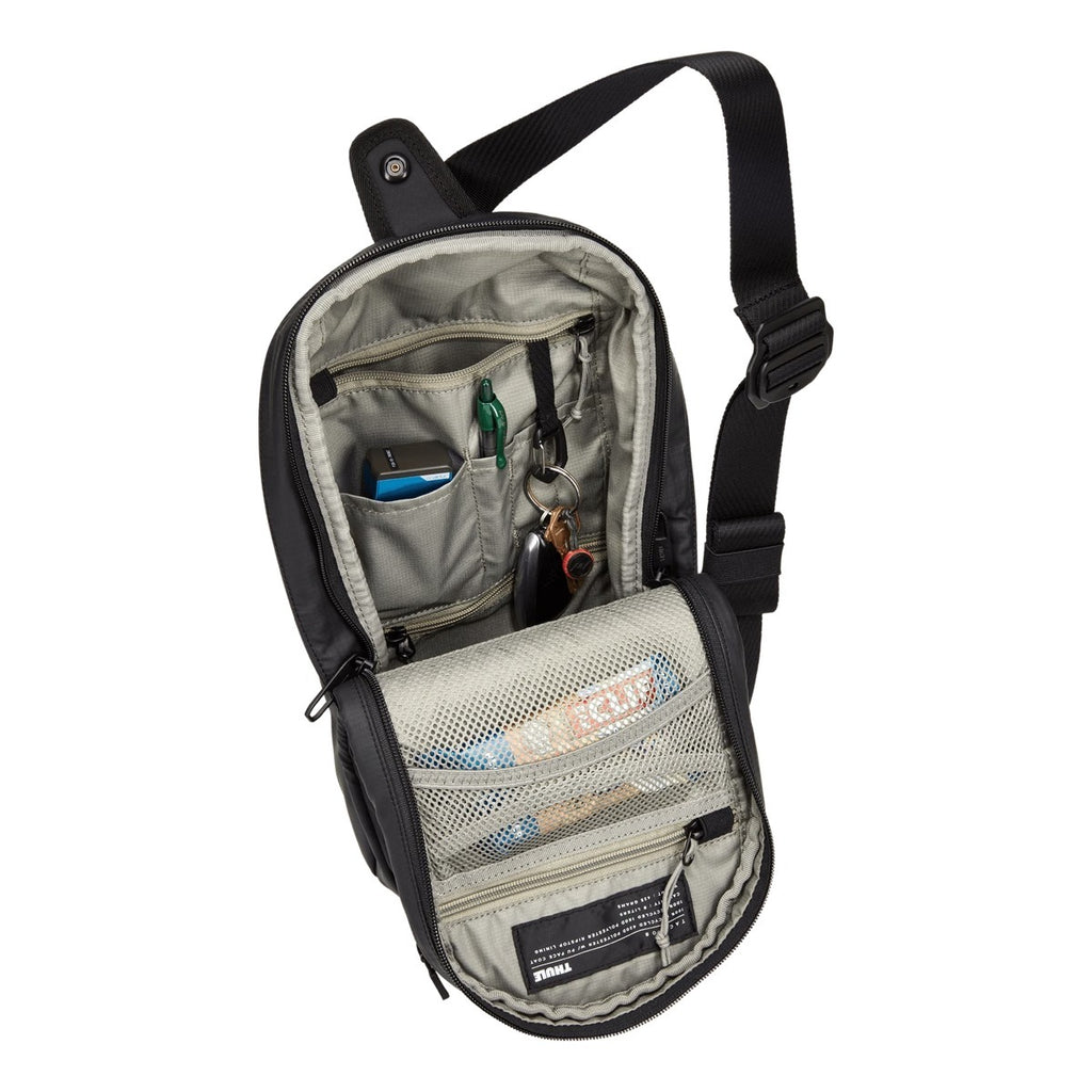 Thule Tact Sling 8L Black - KaryKase