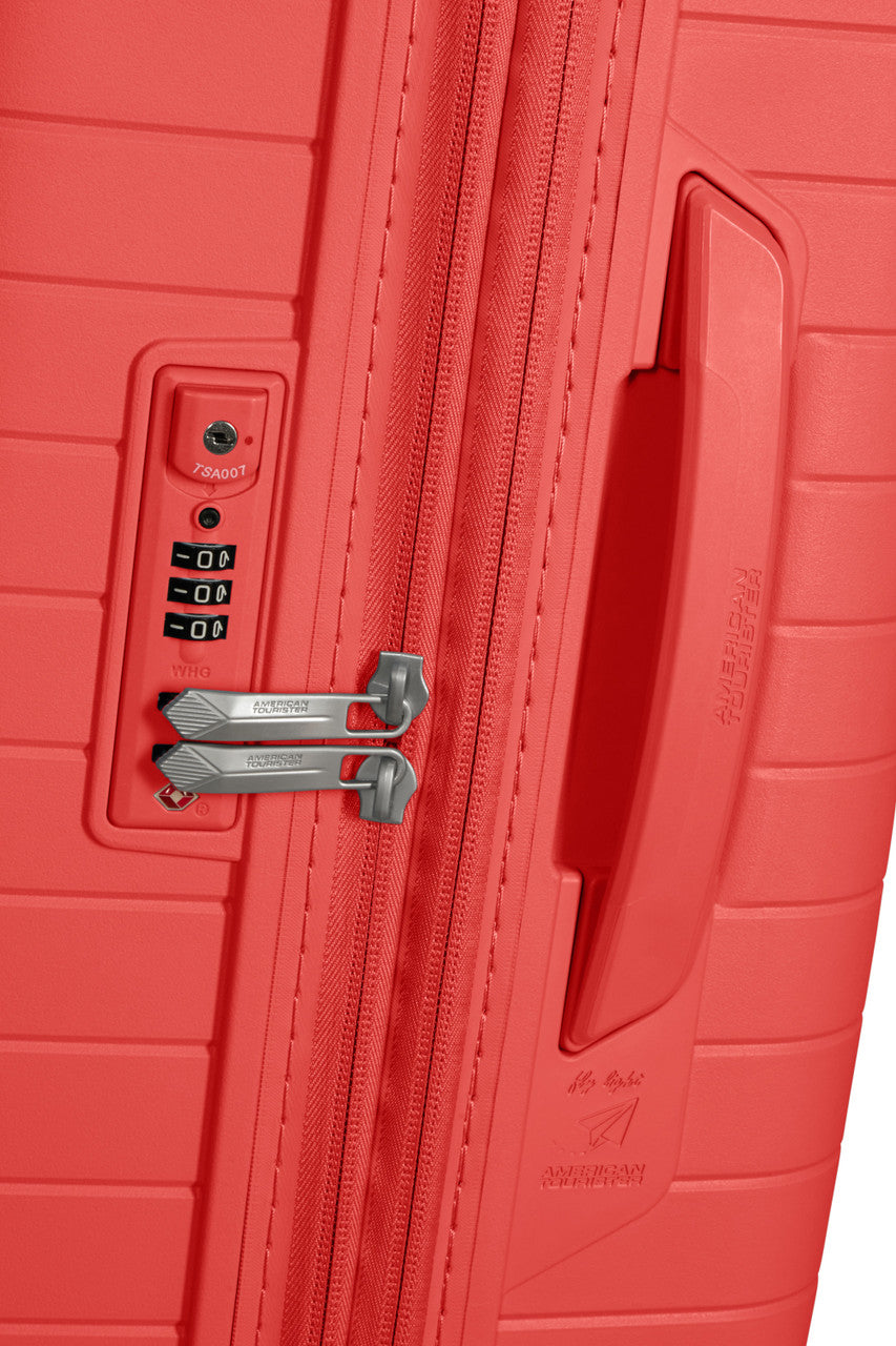 American Tourister Sunset Coral