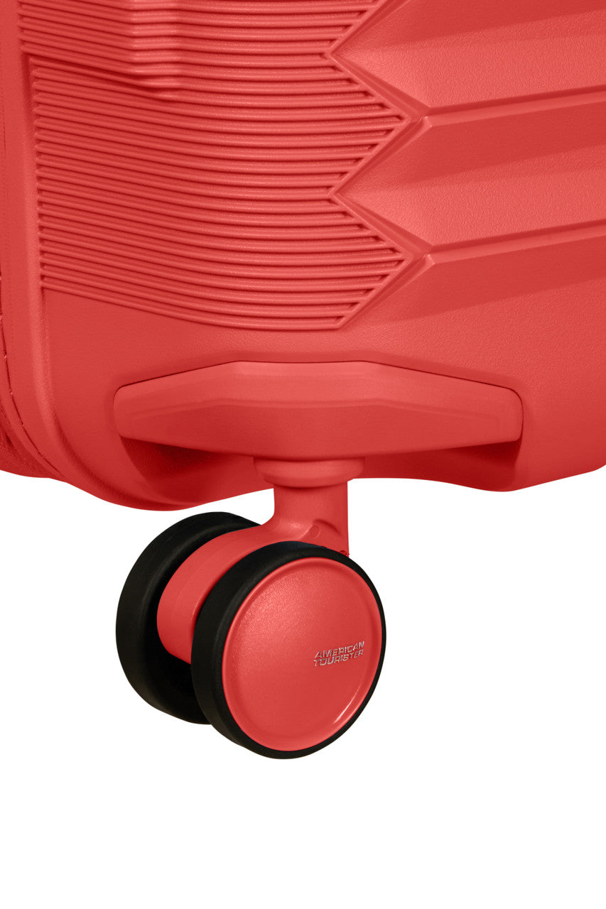 American Tourister Sunset Coral