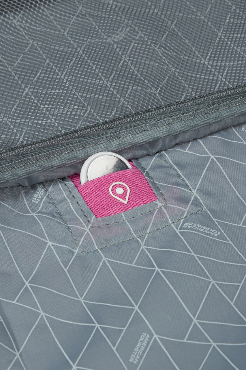 American Tourister Electric Fuchsia