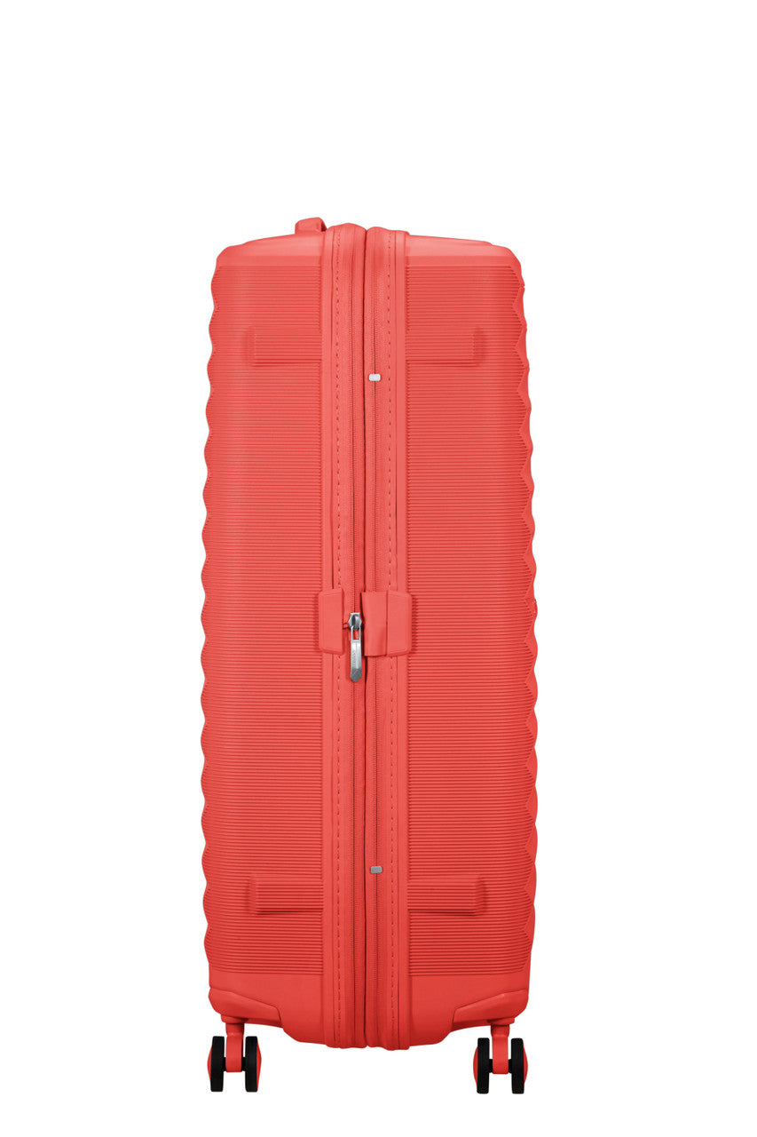 American Tourister Sunset Coral