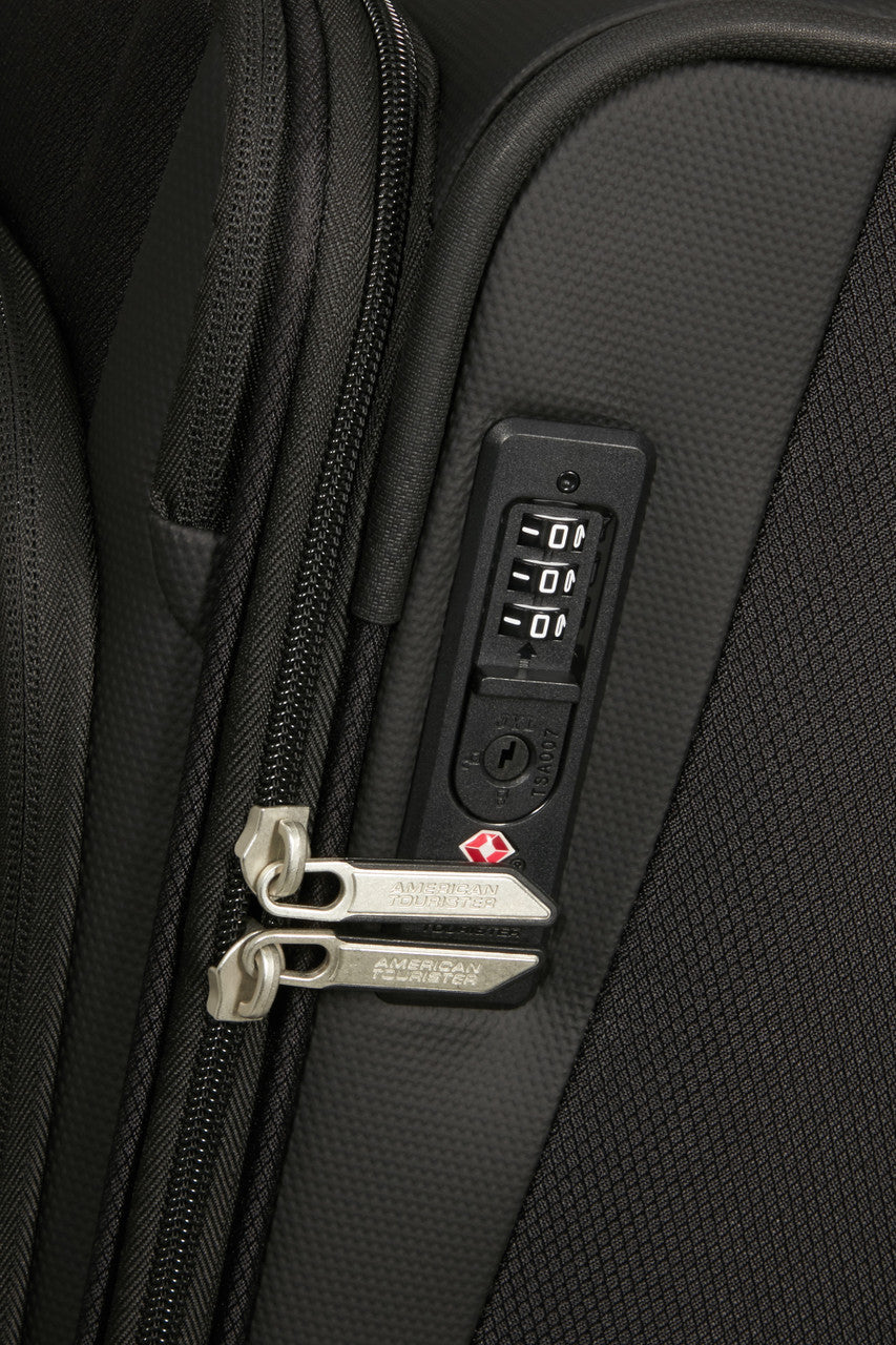 American Tourister Shadow Black
