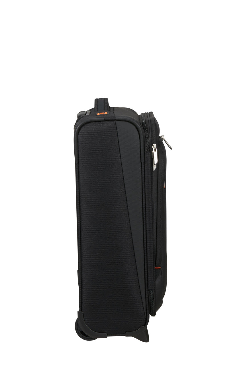 American Tourister Shadow Black