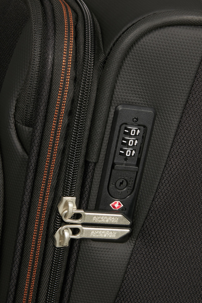 American Tourister Shadow Black