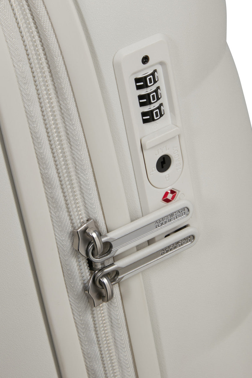 American Tourister Cloud White
