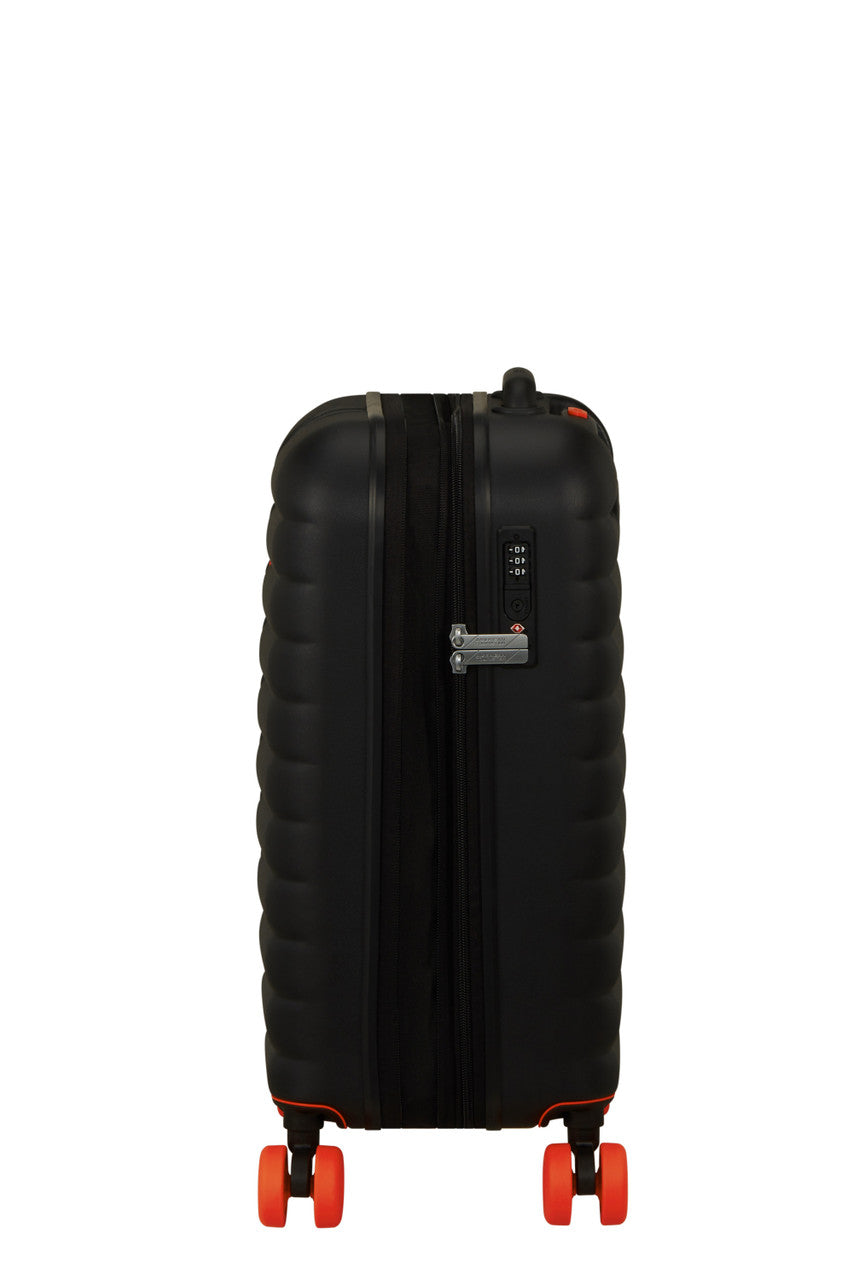 American Tourister True Black