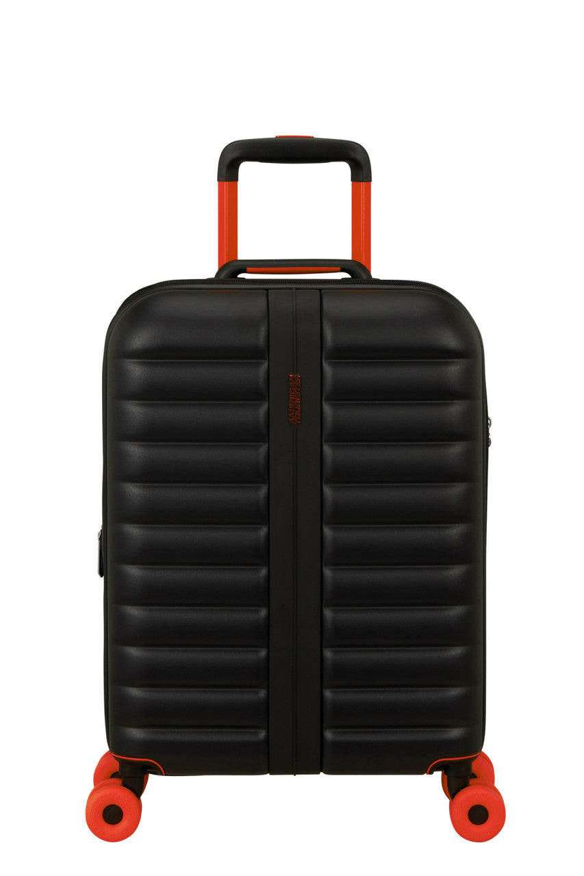 American Tourister Neovibe Expandable Spinner 55cm - True Black