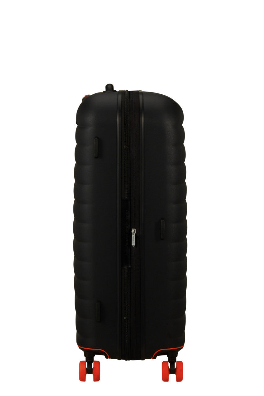 American Tourister True Black