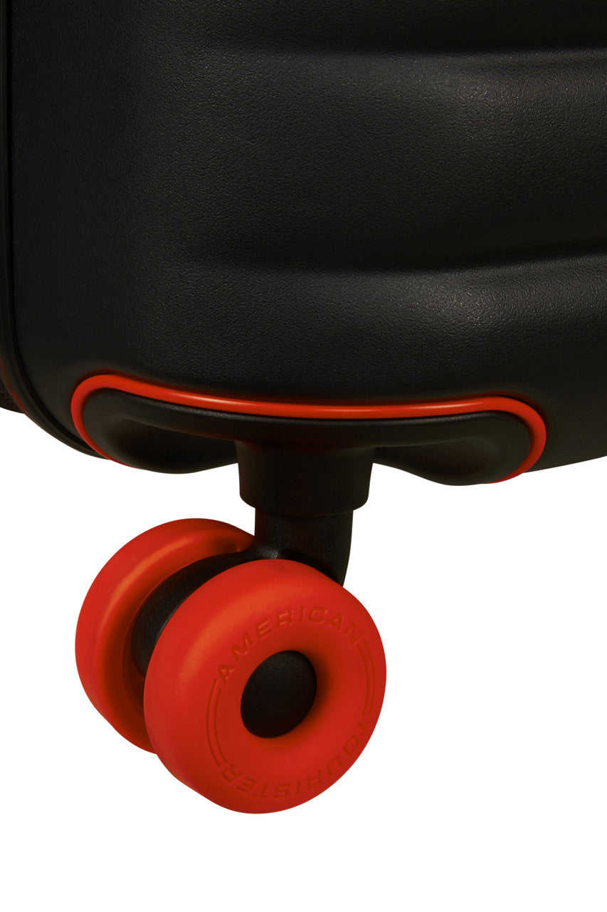 American Tourister True Black