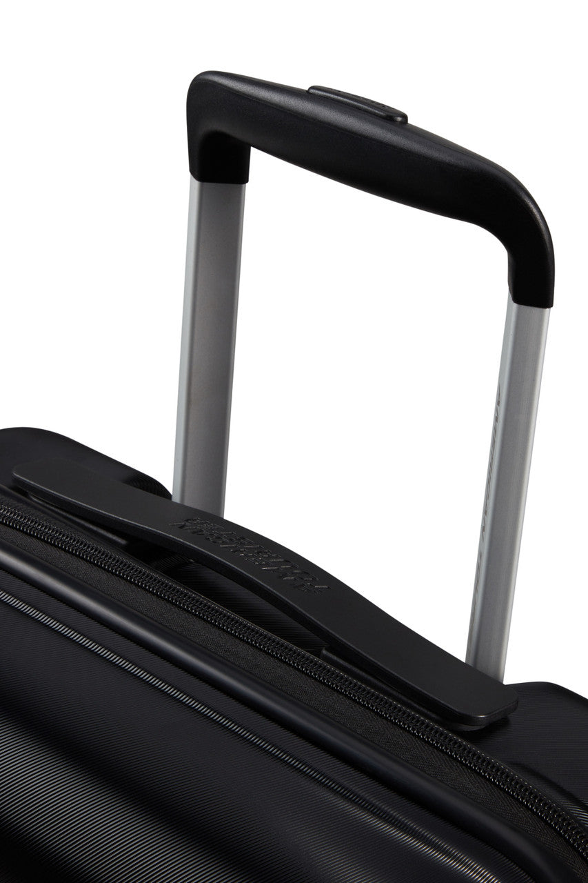 American Tourister Shadow Black