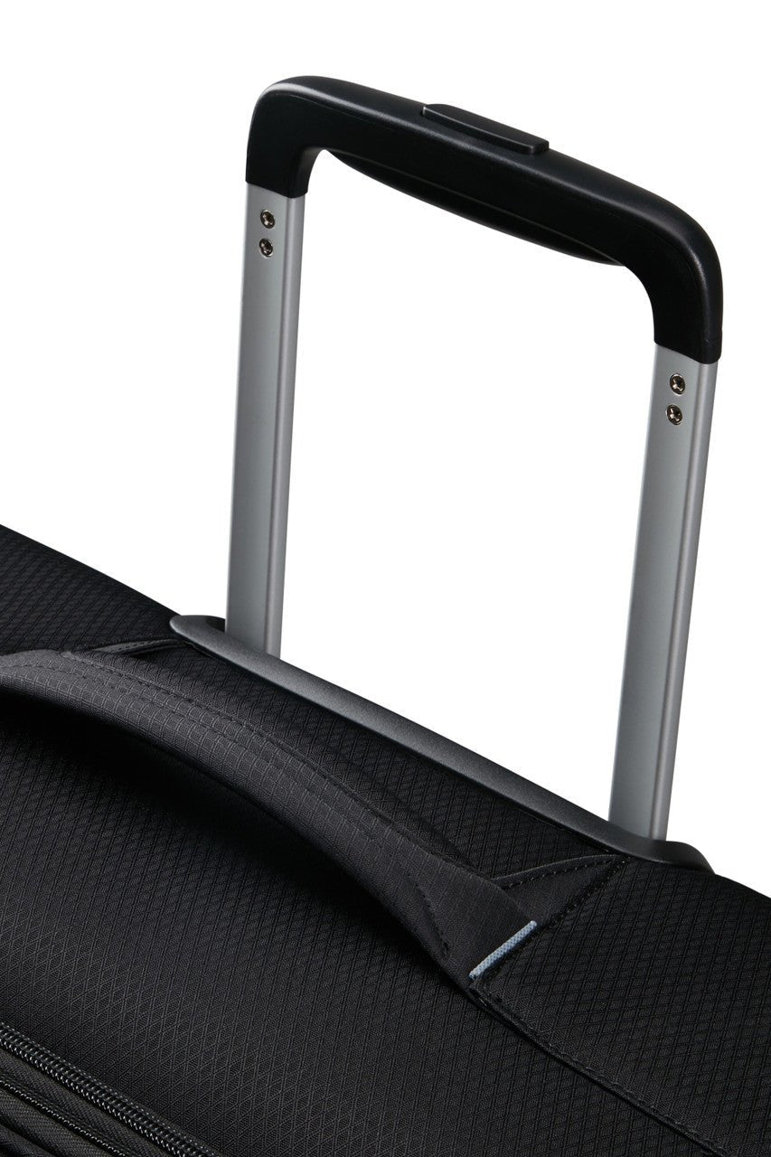 American Tourister Aerospin Spinner Expandable - KaryKase