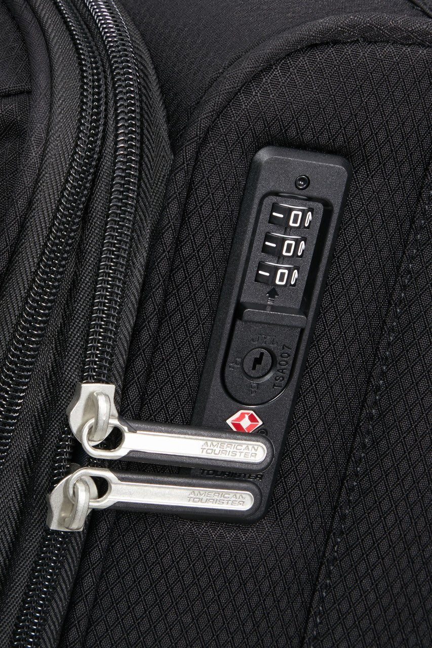 American Tourister Aerospin Spinner Expandable - KaryKase