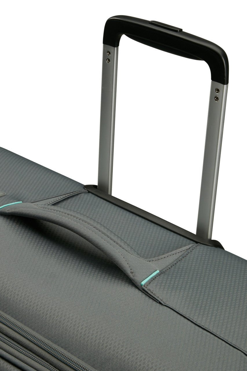 American Tourister Aerospin Spinner Expandable - KaryKase