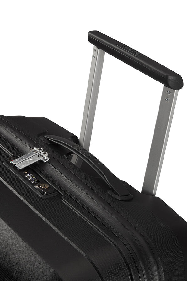 American Tourister Airconic 67cm Medium Spinner | Onyx Black - KaryKase