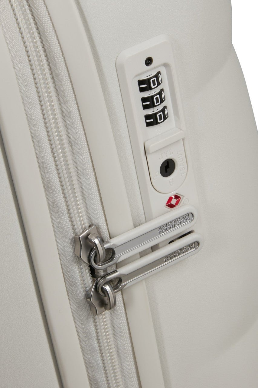 American Tourister Dreami Cabin Spinner 55cm - KaryKase