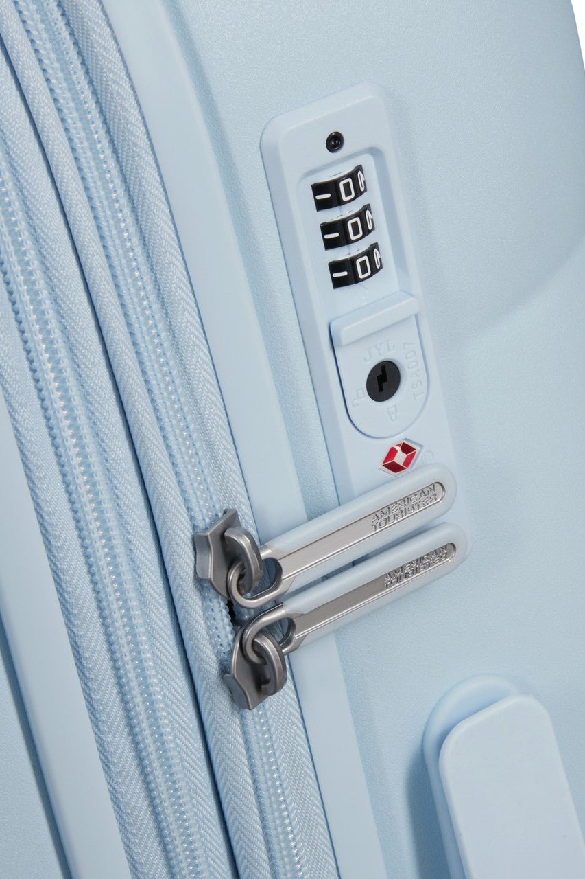 American Tourister Dreami Medium Expandable Spinner 67cm - KaryKase