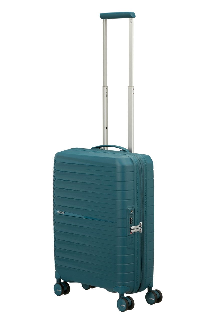 American Tourister FastForward Spinner Expandable 55cm - KaryKase