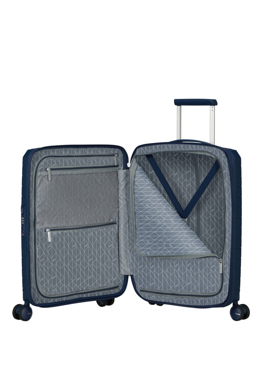 American Tourister FastForward Spinner Expandable 55cm - KaryKase