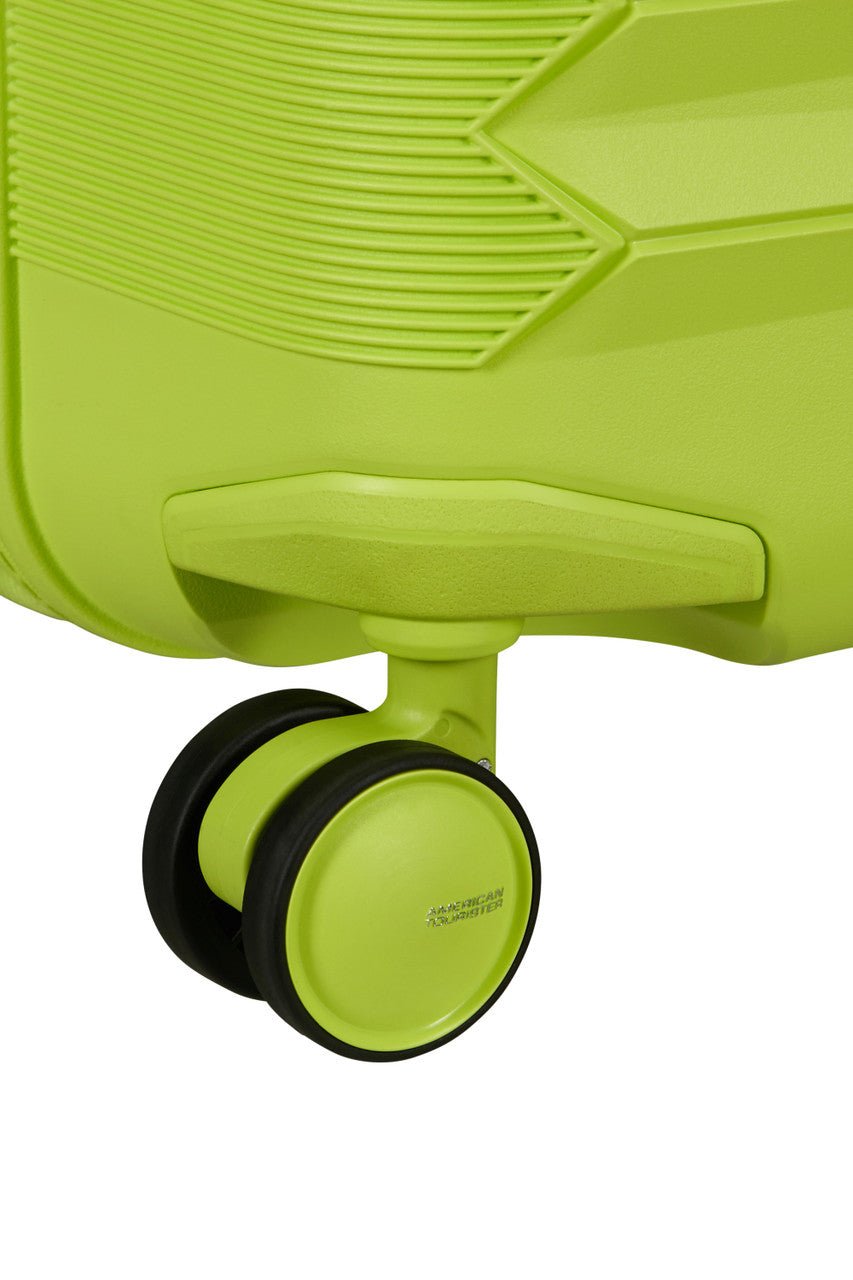 American Tourister FastForward Spinner Expandable 55cm - KaryKase