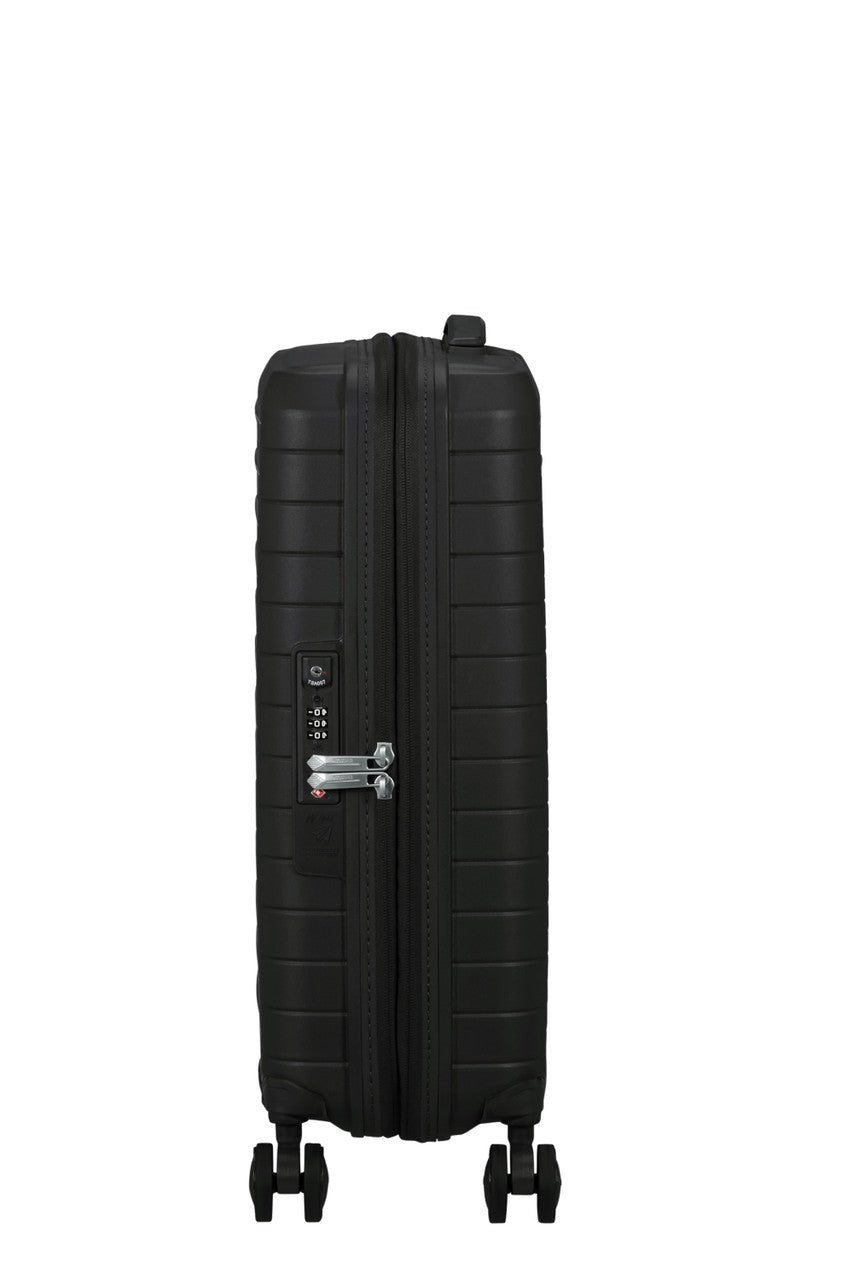 American Tourister FastForward Spinner Expandable 55cm - KaryKase