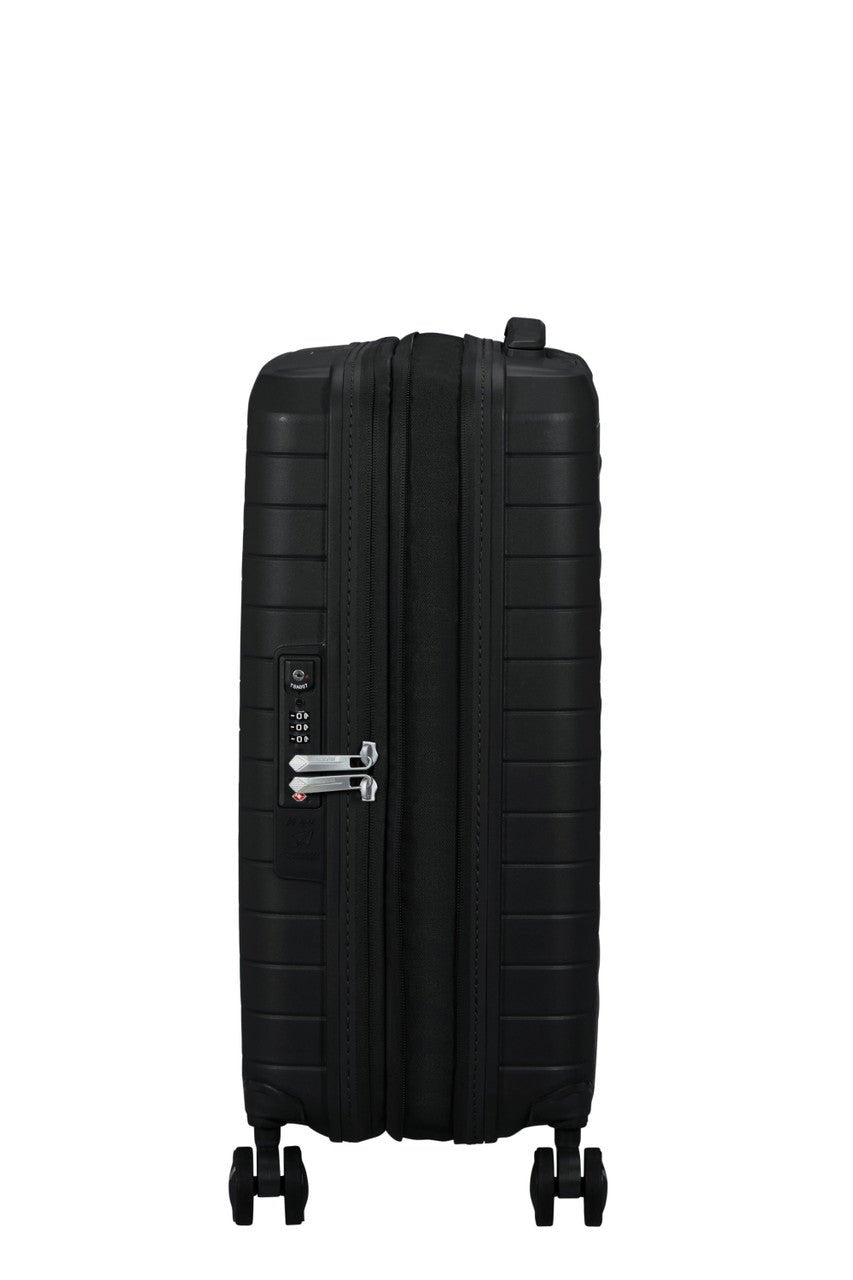 American Tourister FastForward Spinner Expandable 55cm - KaryKase