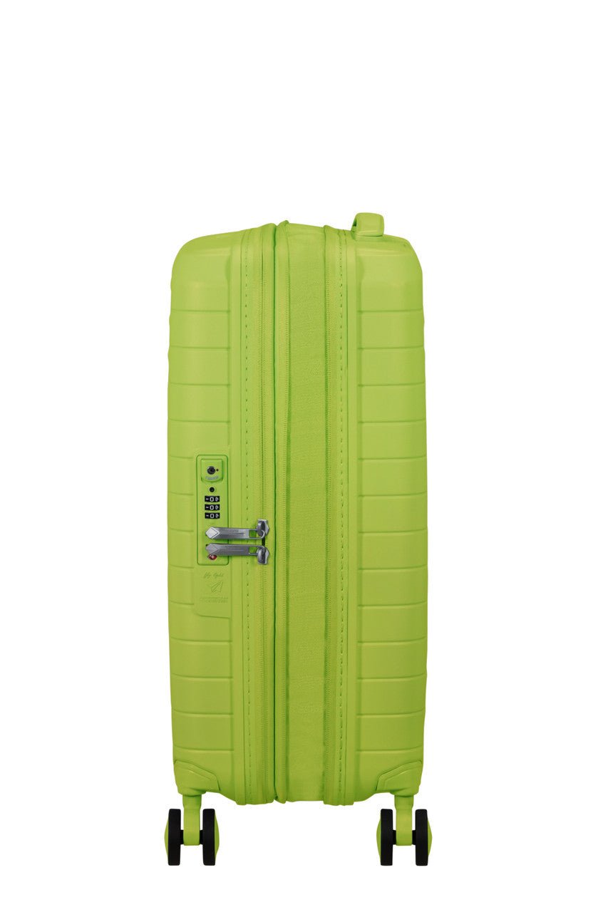 American Tourister FastForward Spinner Expandable 55cm - KaryKase