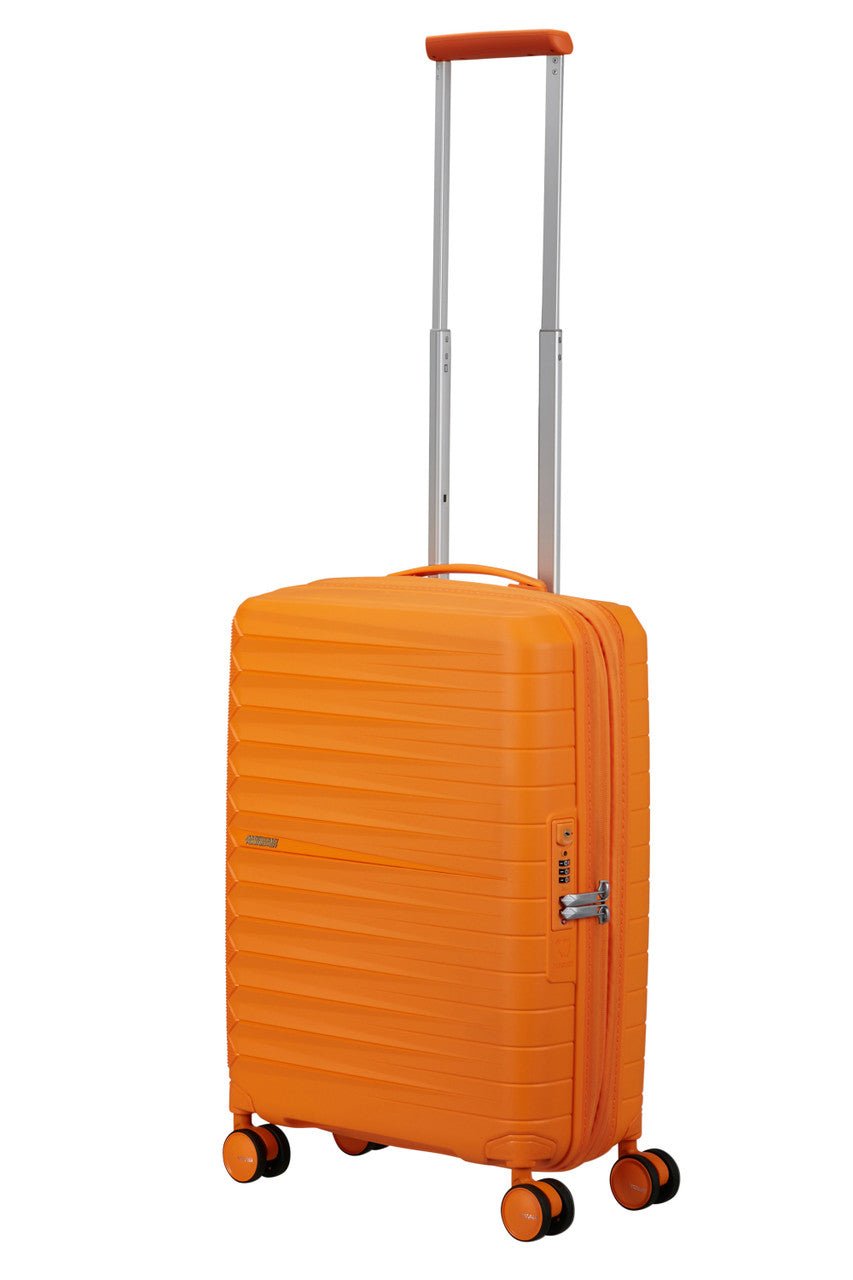 American Tourister FastForward Spinner Expandable 55cm - KaryKase