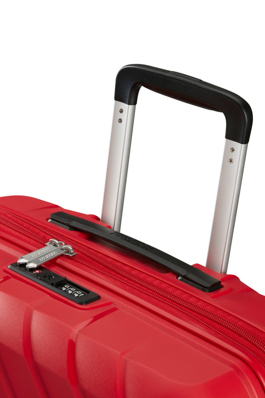 American Tourister Flytwist Spinner Expandable 67cm - KaryKase