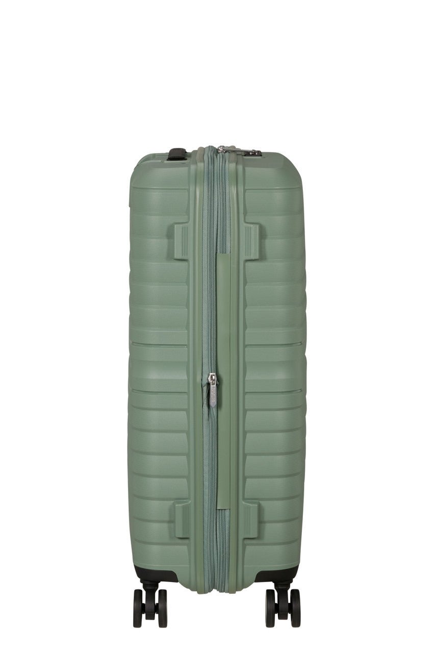 American Tourister Flytwist Spinner Expandable 67cm - KaryKase