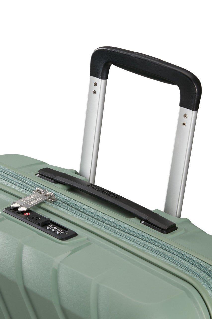 American Tourister Flytwist Spinner Expandable 67cm - KaryKase