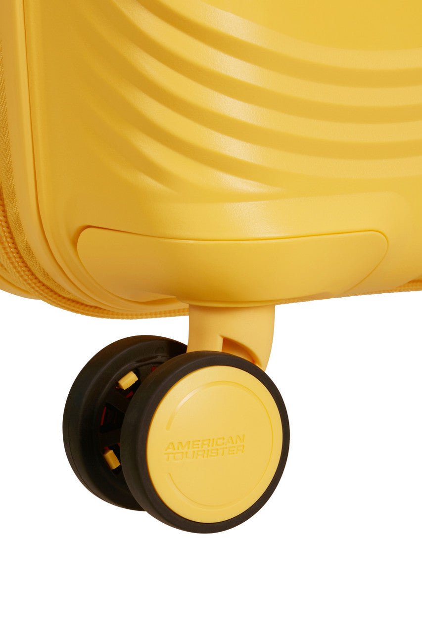 American Tourister Mickey Magic Spinner 55cm - KaryKase