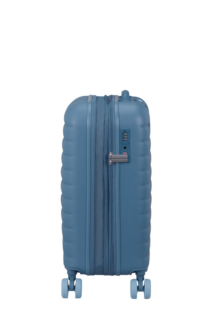 American Tourister Neovibe Expandable Spinner 55cm - KaryKase