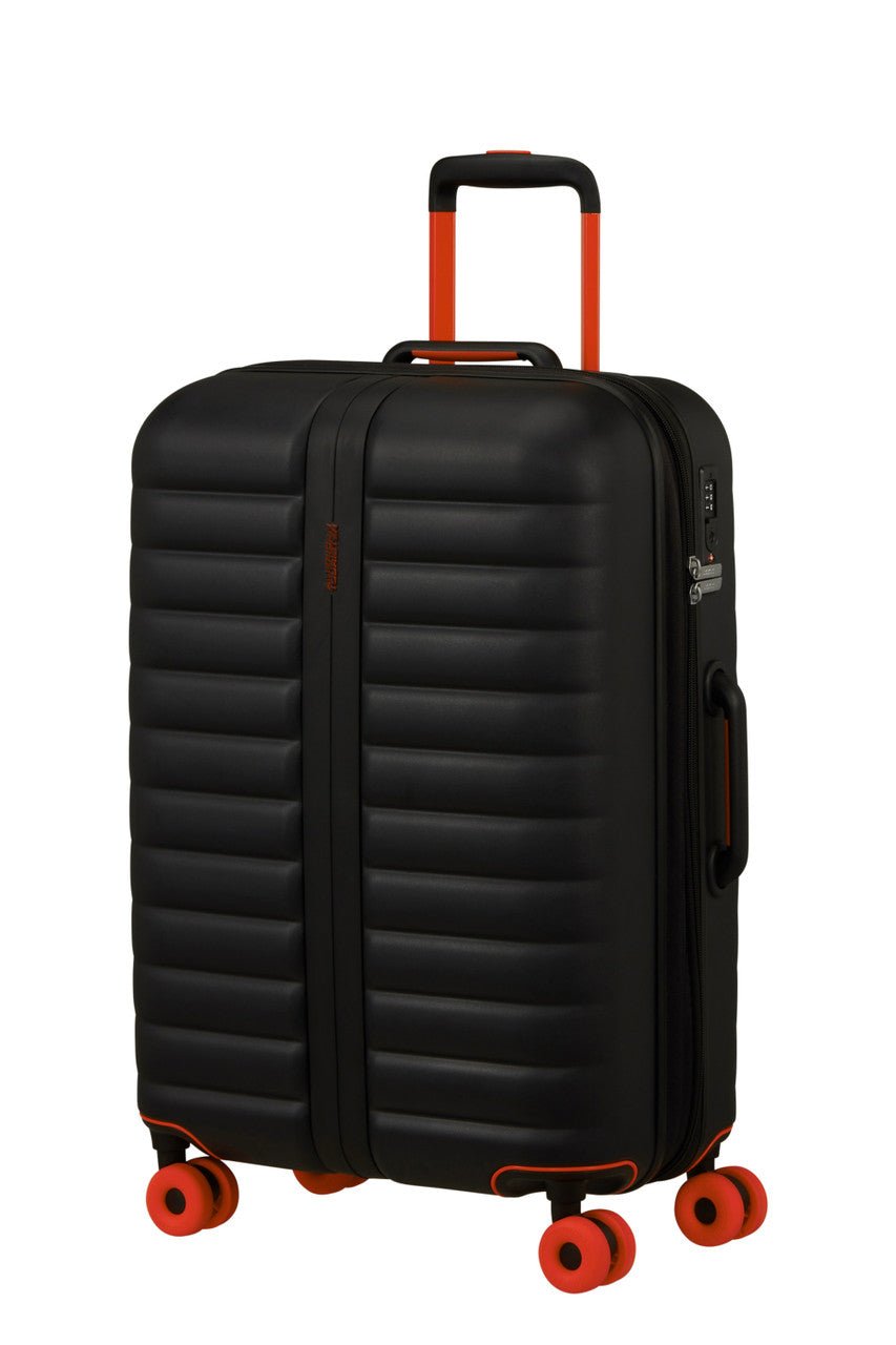 American Tourister Neovibe Expandable Spinner 67cm - KaryKase