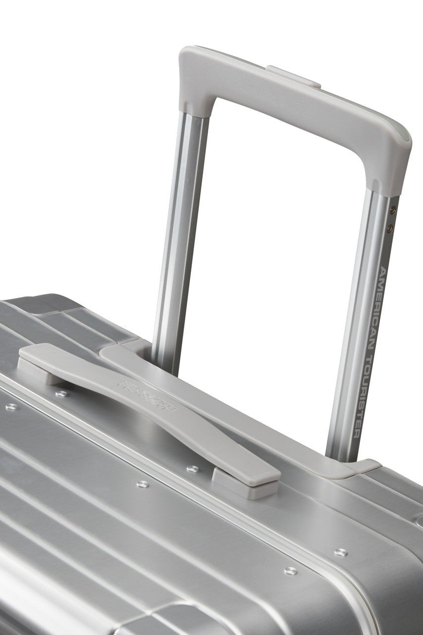 American Tourister Soundbox Alu Spinner TSA - KaryKase
