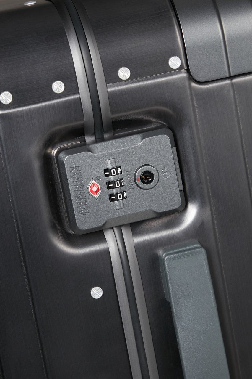 American Tourister Soundbox Alu Spinner TSA - KaryKase