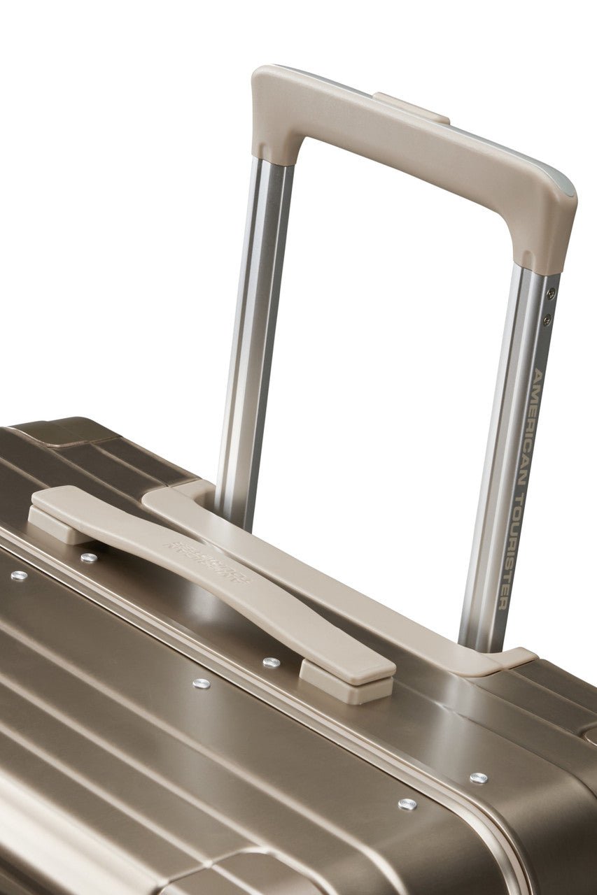 American Tourister Soundbox Alu Spinner TSA - KaryKase