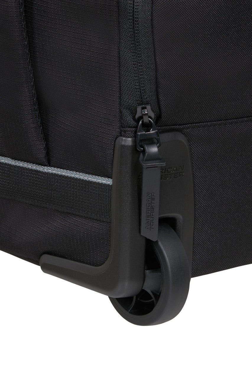 American Tourister Take2Cabin Backpack with Wheels S/M - KaryKase