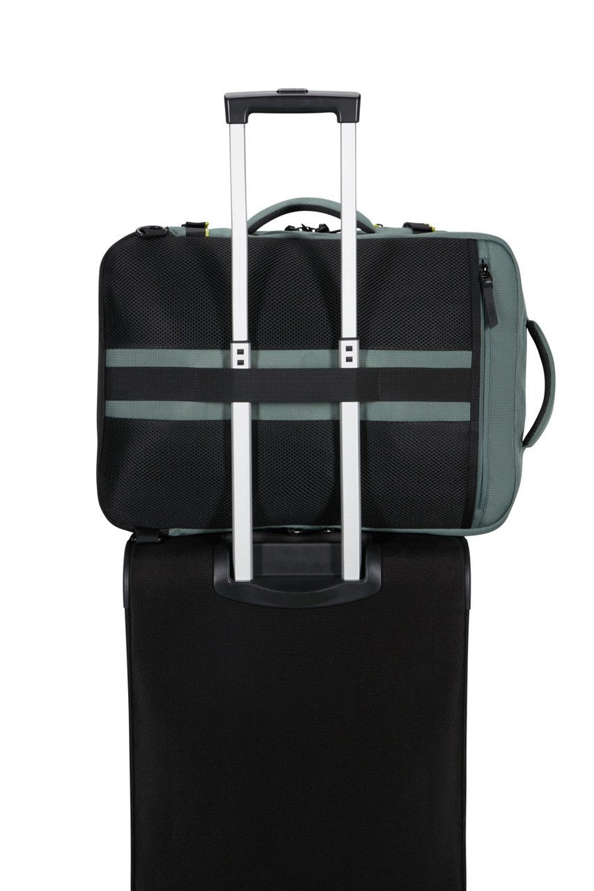 American Tourister Take2Cabin Travel Backpack Expandable 17.3" - KaryKase