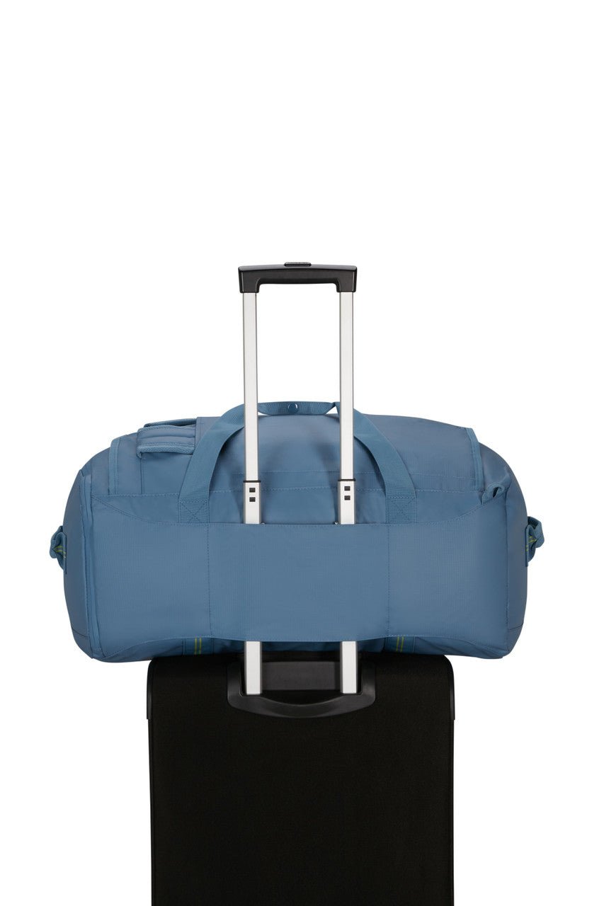American Tourister Trailgo Duffle M - KaryKase