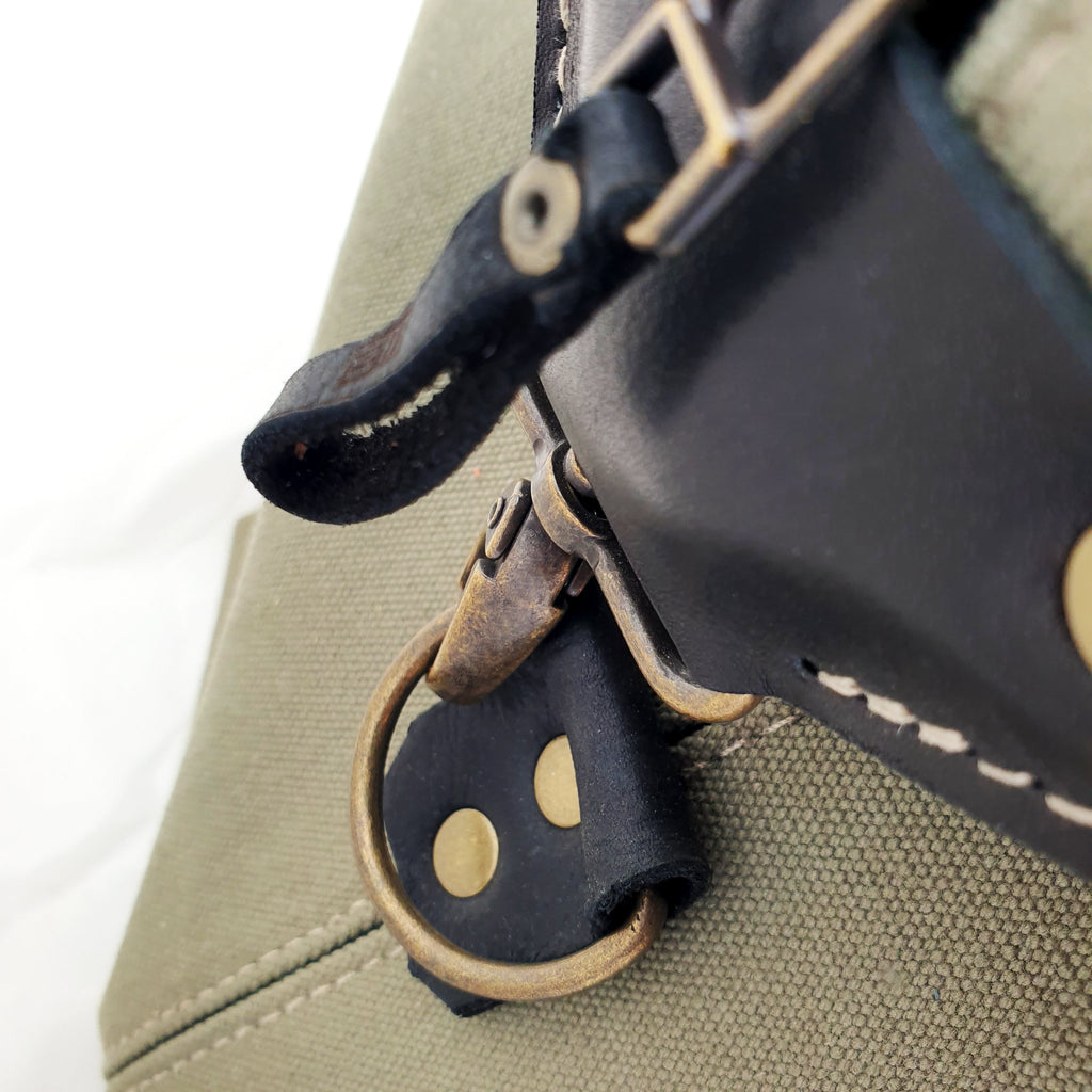 Bark And Mill Canvas Travel Bag | Olive - KaryKase