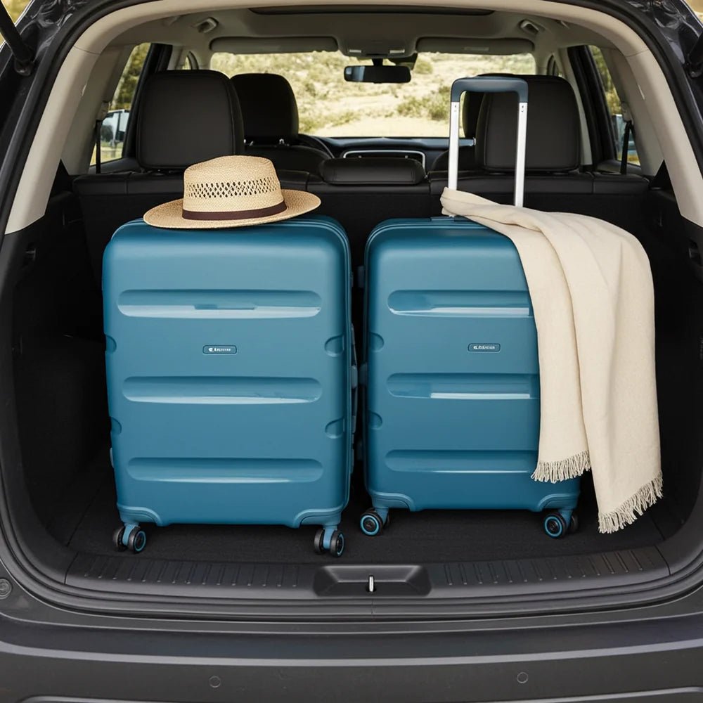 Cellini Cruze 65cm Medium Spinner | Navy - KaryKase