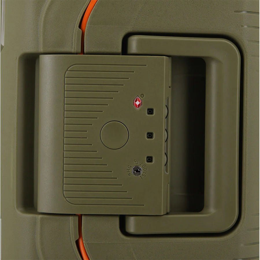 Pierre Cardin Cannes 55cm Cabin Clip Case Spinner | Green - KaryKase