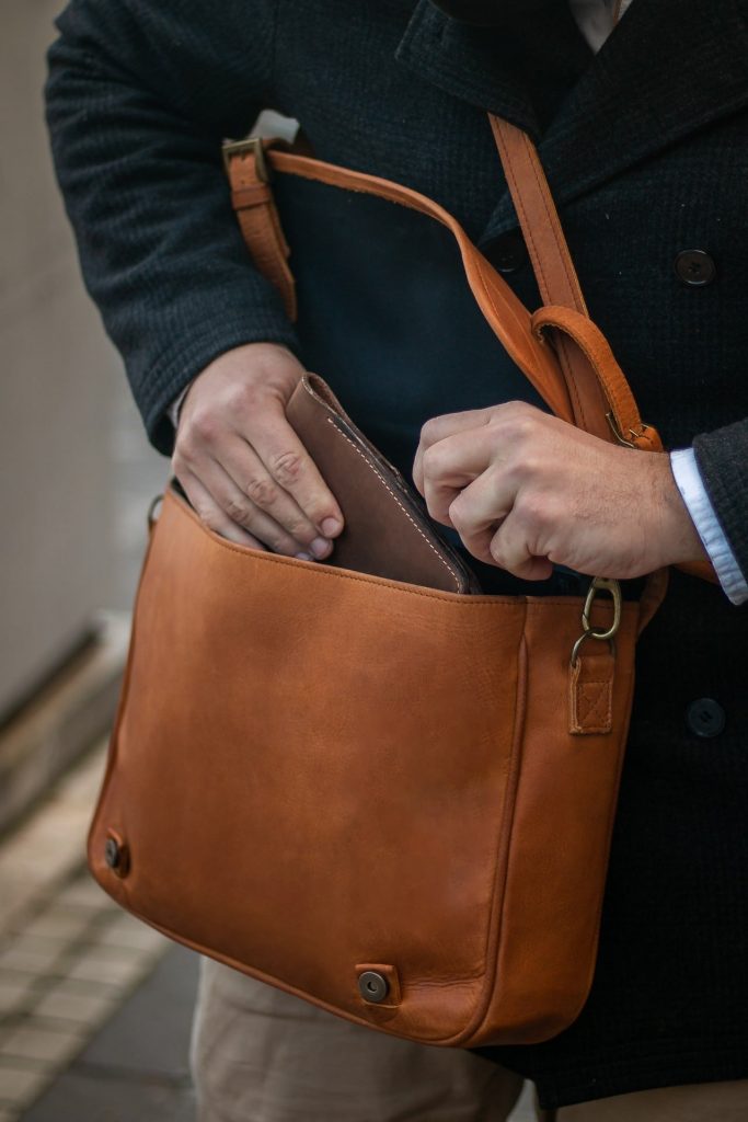 Tan Leather Goods - Alex Laptop Bag | Toffee - KaryKase