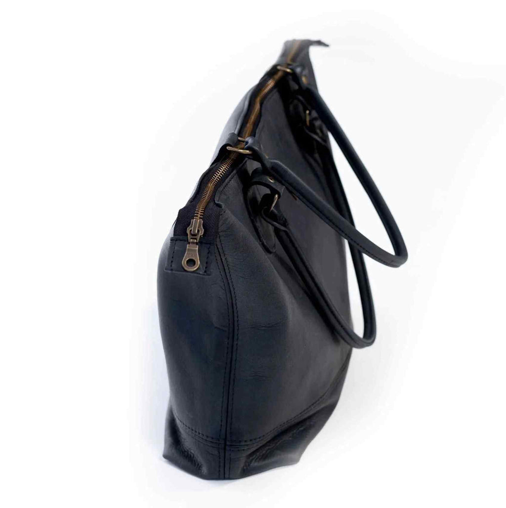 Tan Leather Goods - Daisy Leather Handbag | Black - KaryKase