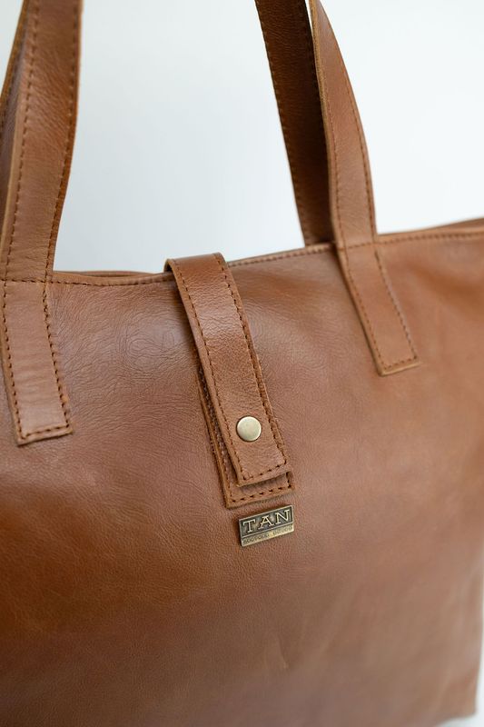 Tan Leather Goods Ivy Leather Handbag - KaryKase
