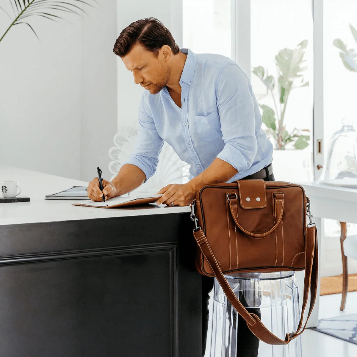 Thandana 15" Leather Laptop Bag - KaryKase