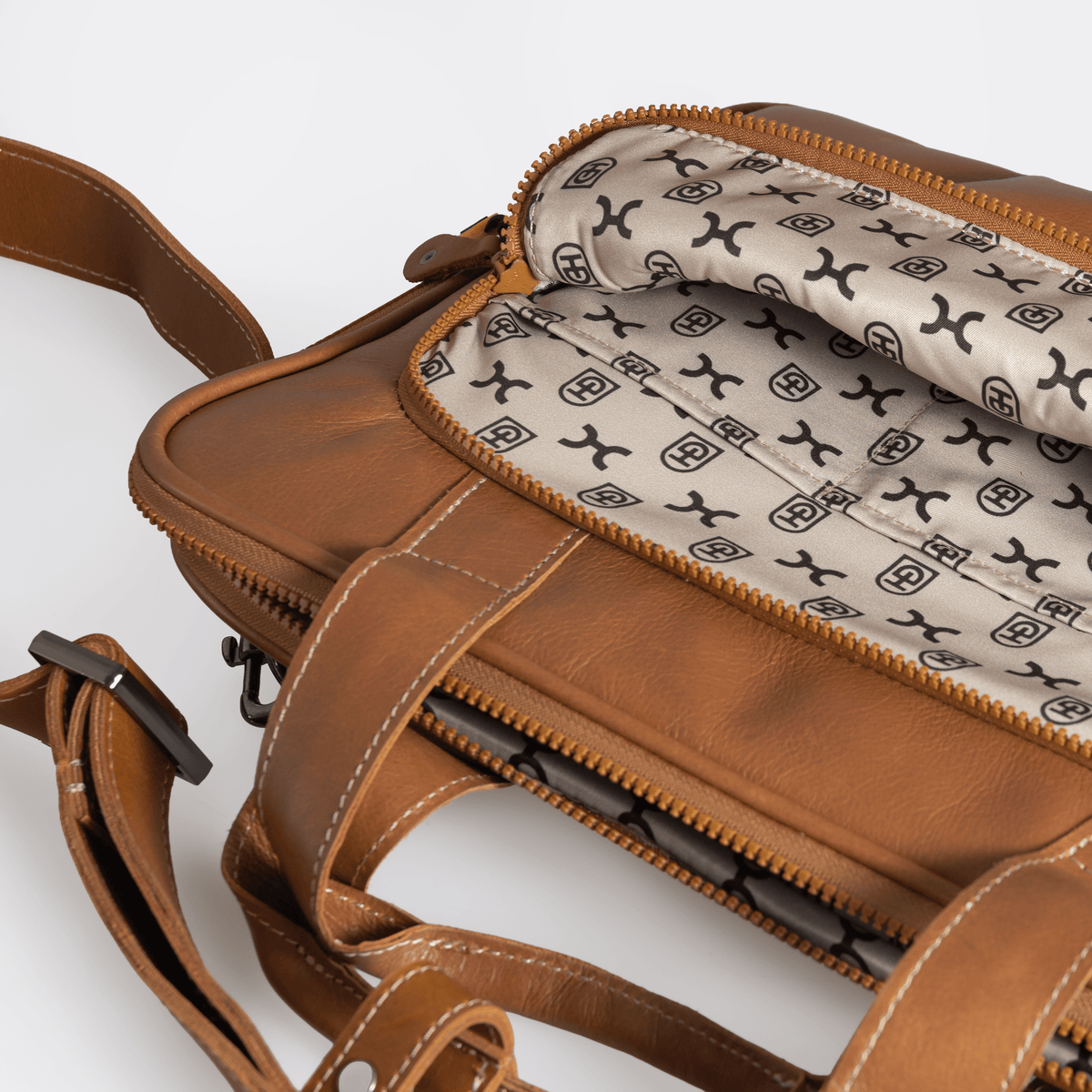 Thandana 15" Slimline Leather Laptop Bag - KaryKase